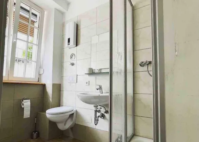 2 Διαμέρισμα *